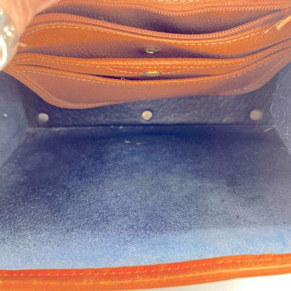 Vintage Dooney & Bourke Navy Blue And Tan Pebble Leather Shoulder/Crossbody Bag - Picture 6 of 15